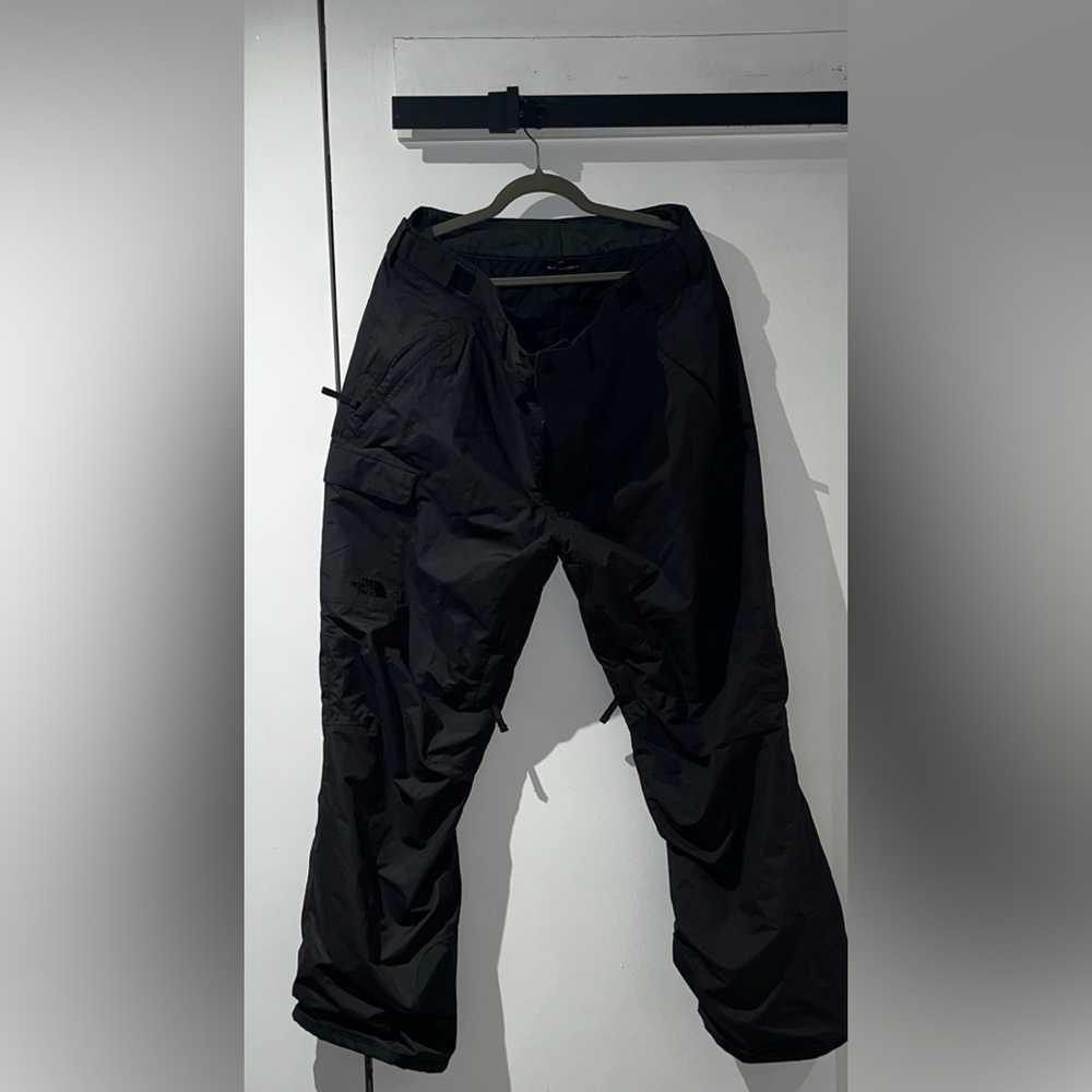 The North Face Men's Black Cargo Pants